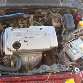 Opel Vectra 1998