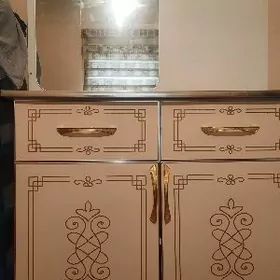 ayanaly garnetur ak zalatisga