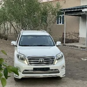Toyota Land Cruiser Prado 2015