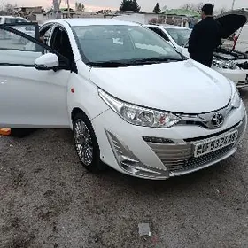 Toyota Veloz 2023
