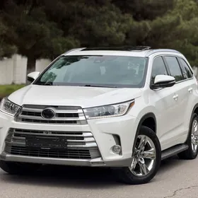 Toyota Highlander 2018