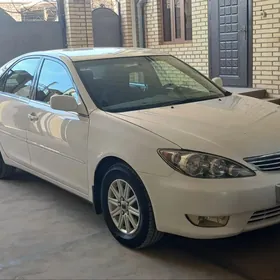 Toyota Camry 2005