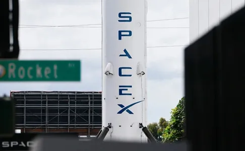 SpaceX перед IPO предупредила инвесторов о рисках проекта орбитальных дата-центров
