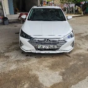 Hyundai Elantra 2020