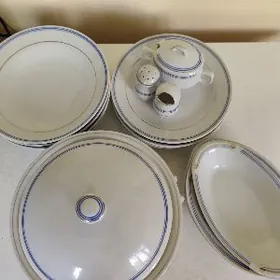 Сервиз столовый