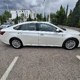 Toyota Avalon 2013