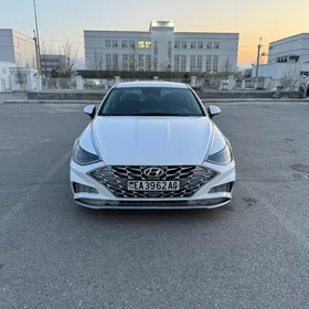 Hyundai Sonata 2020