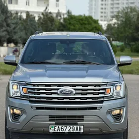 Ford Expedition 2022