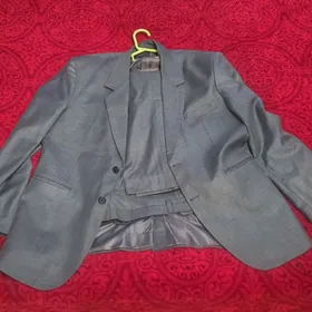 Костюм мужской