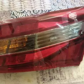 Авалон фара задняя