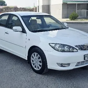 Toyota Camry 2005
