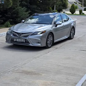 Toyota Camry 2022