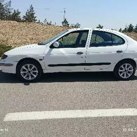 Renault Megane 2 1999