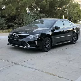 Toyota Camry 2013