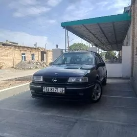Opel Vectra 1991