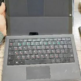 Surface windows 8 pro