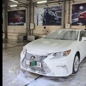 Lexus ES 350 2018