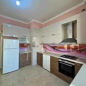 гуртлы 3 комнаты полуэлитка