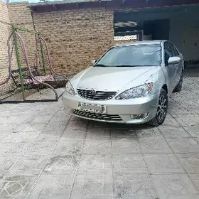 Toyota Camry 2003