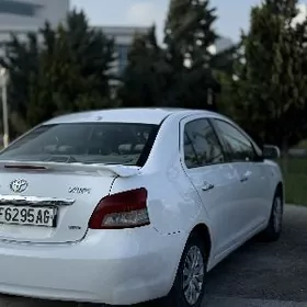 Toyota Yaris 2006