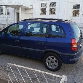 Opel Zafira 2001