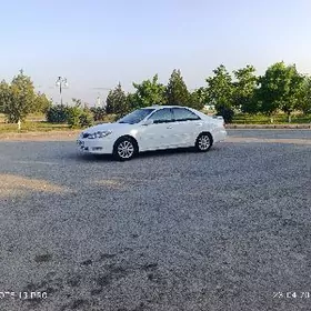 Toyota Camry 2003