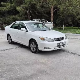 Toyota Camry 2003