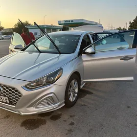 Hyundai Sonata 2018