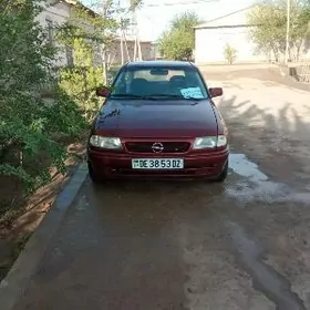 Opel Astra 1992
