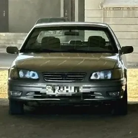 Toyota Camry 2000