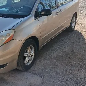 Toyota Sienna 2006