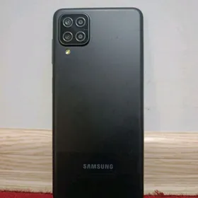 Samsung A12