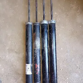 Mercedes amertizator