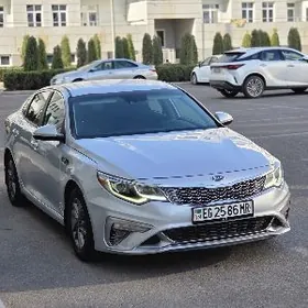 Kia Optima 2020