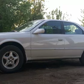 Toyota Camry 1998