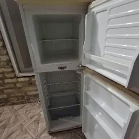 Elektronika holedilnik