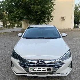 Hyundai Elantra 2019