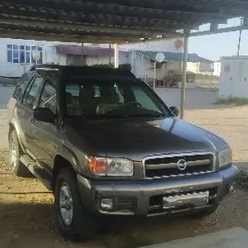 Nissan Pathfinder 2004