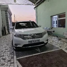 Toyota Highlander 2012