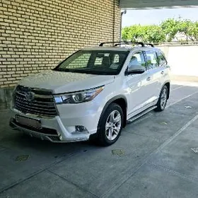Toyota Highlander 2016