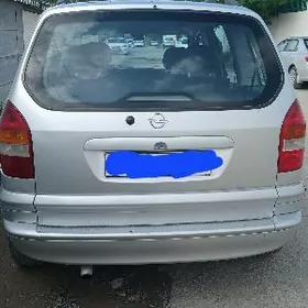 Opel Zafira 2002