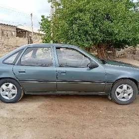 Opel Vectra 1990