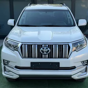Toyota Land Cruiser Prado 2023