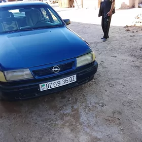 Opel Vectra 1992