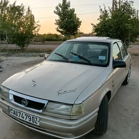 Opel Vectra 1989