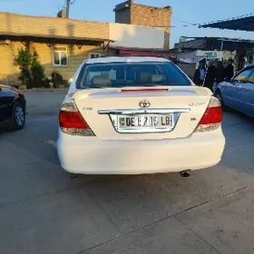 Toyota Camry 2003