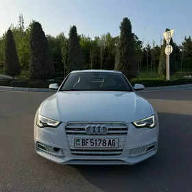 Audi S5 2015