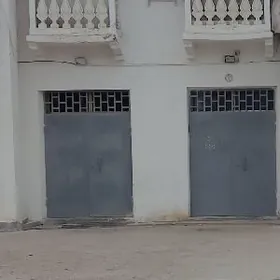 Сдаются два магазина