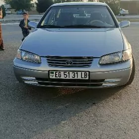Toyota Camry 1998