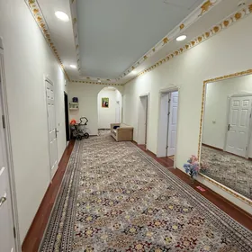 Elitka Podwoyski 4 Kom 11 Etaj